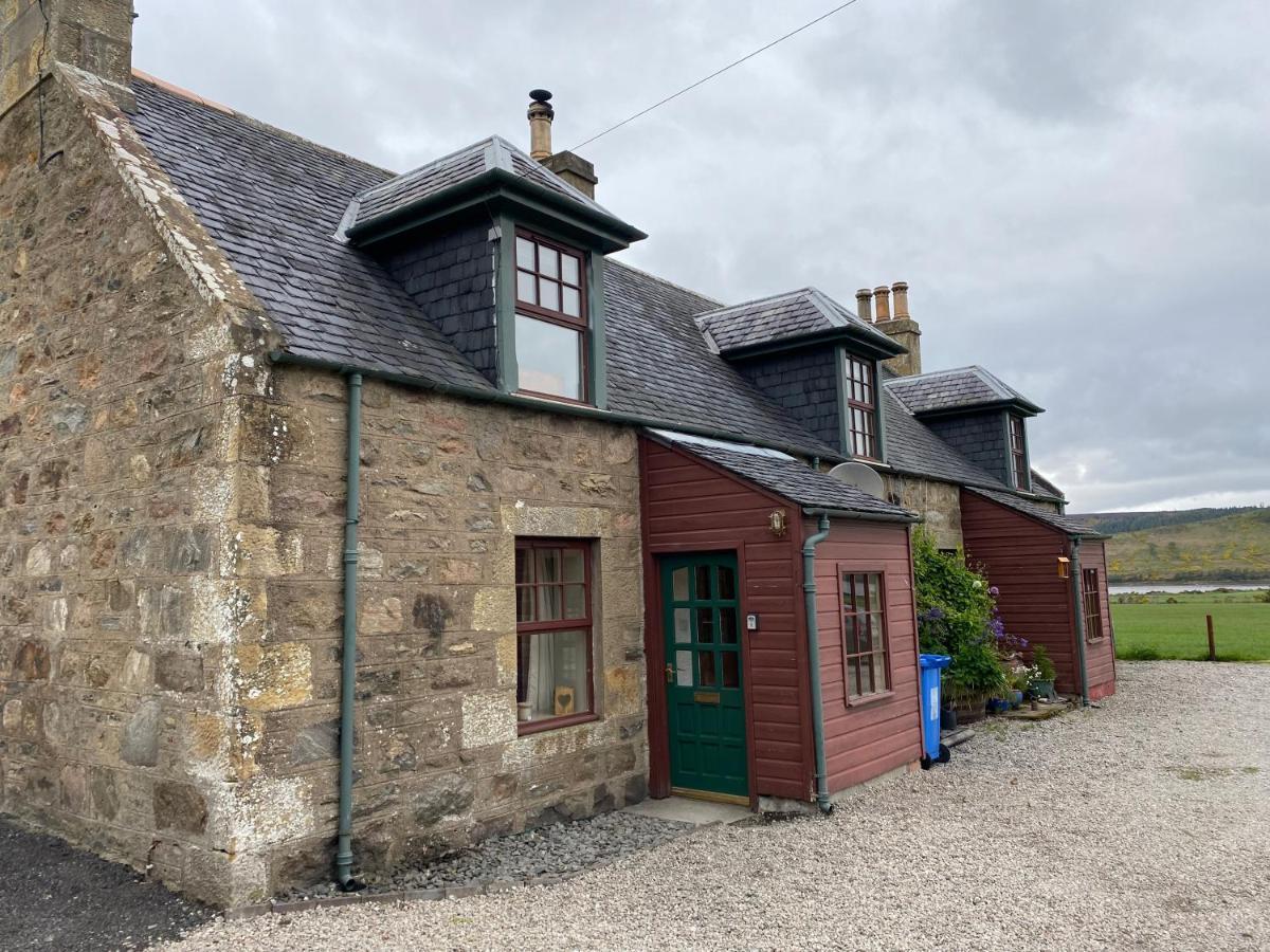 Quirky Highland With Stunning Views Holiday home