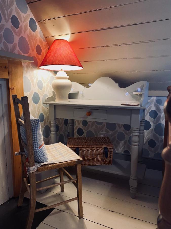 Quirky Highland With Stunning Views Fearn Lodge