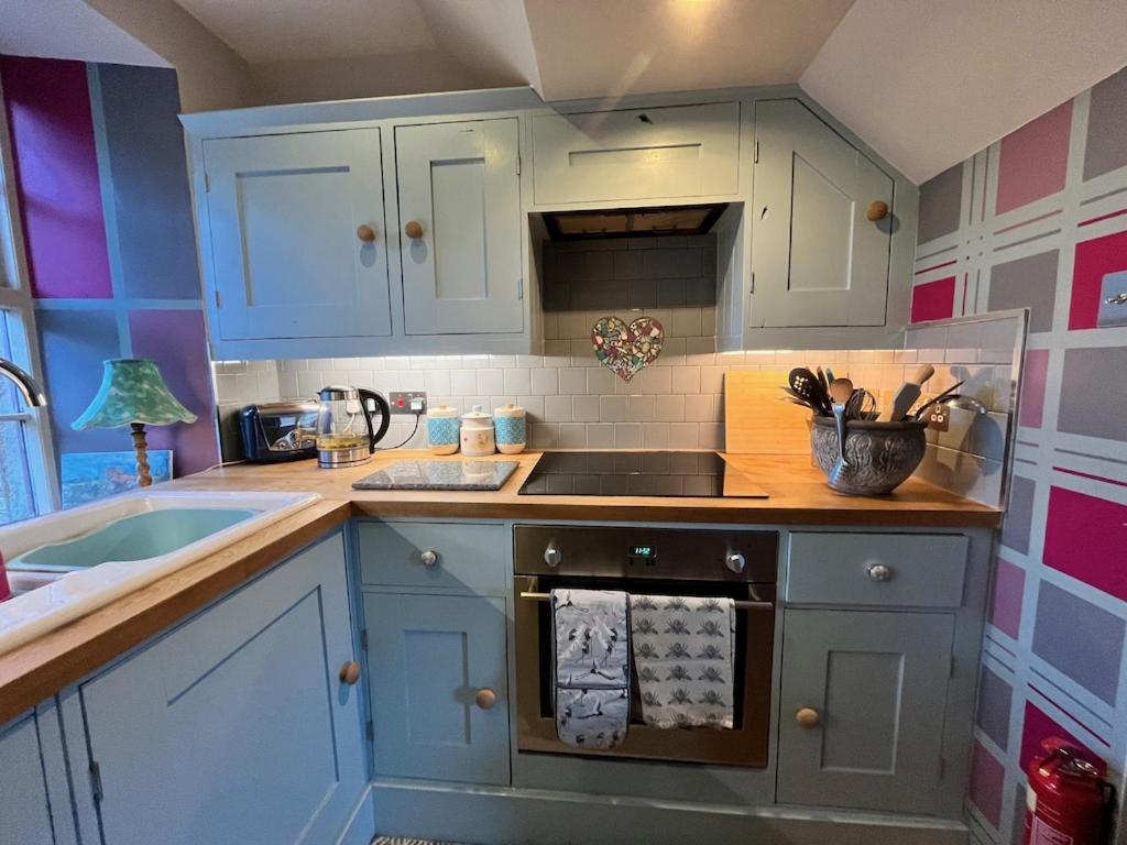Quirky Highland With Stunning Views Fearn Lodge